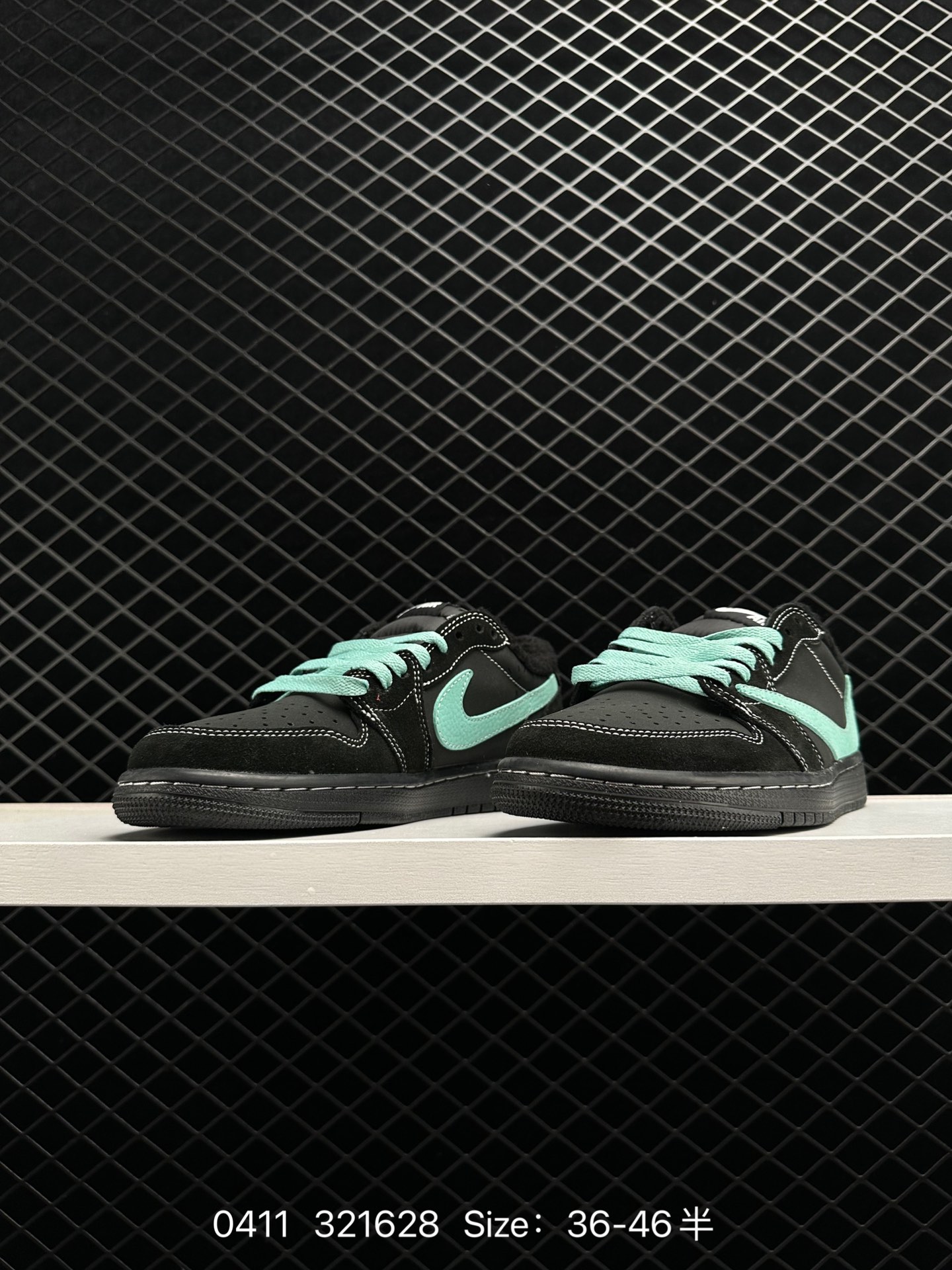 Travis Scott x Tiffany & Co. x Nike Air Jordan 1 Low OG SP